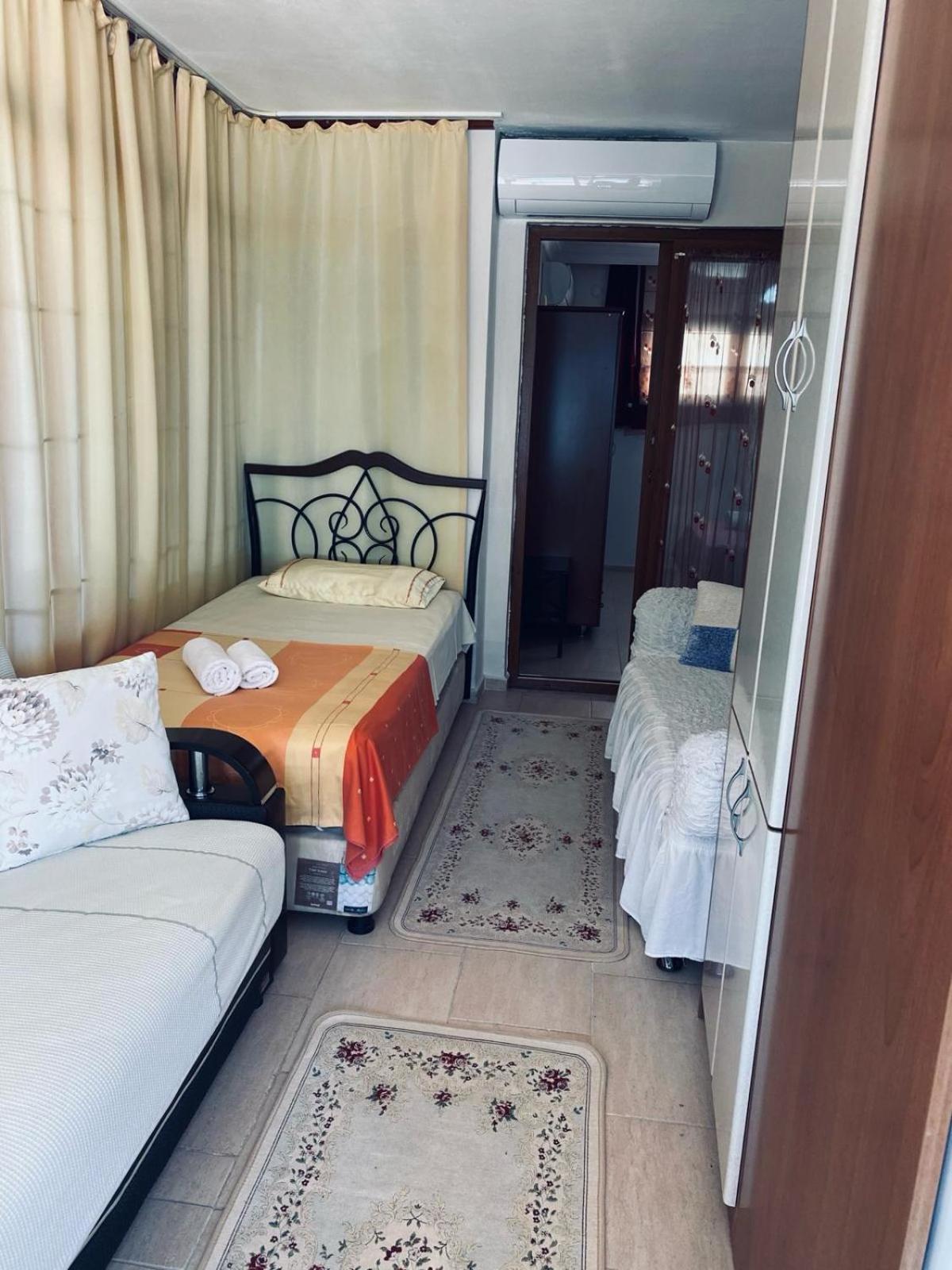 Sunset Beach Apartments Тургутрейс Экстерьер фото