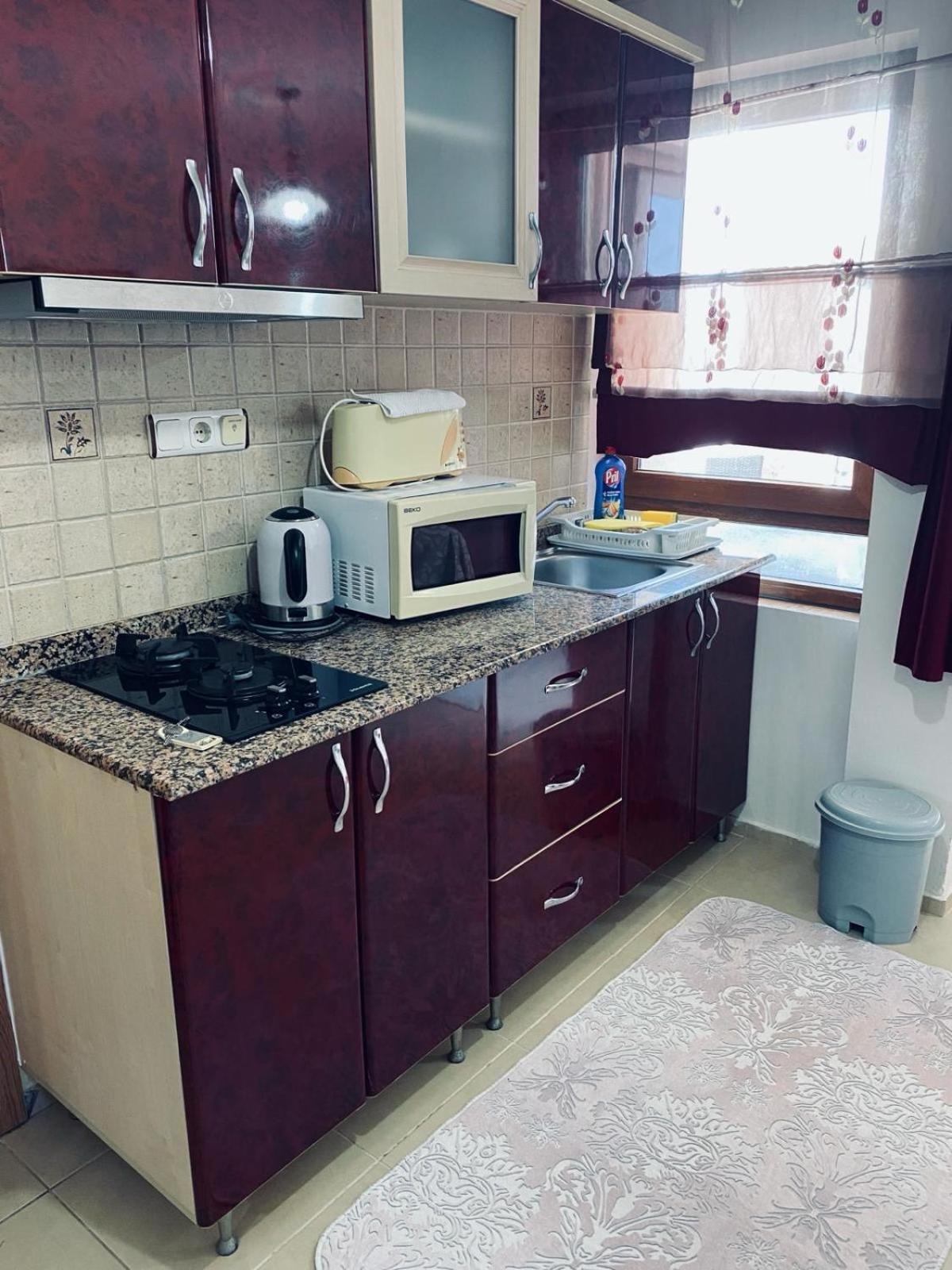 Sunset Beach Apartments Тургутрейс Экстерьер фото