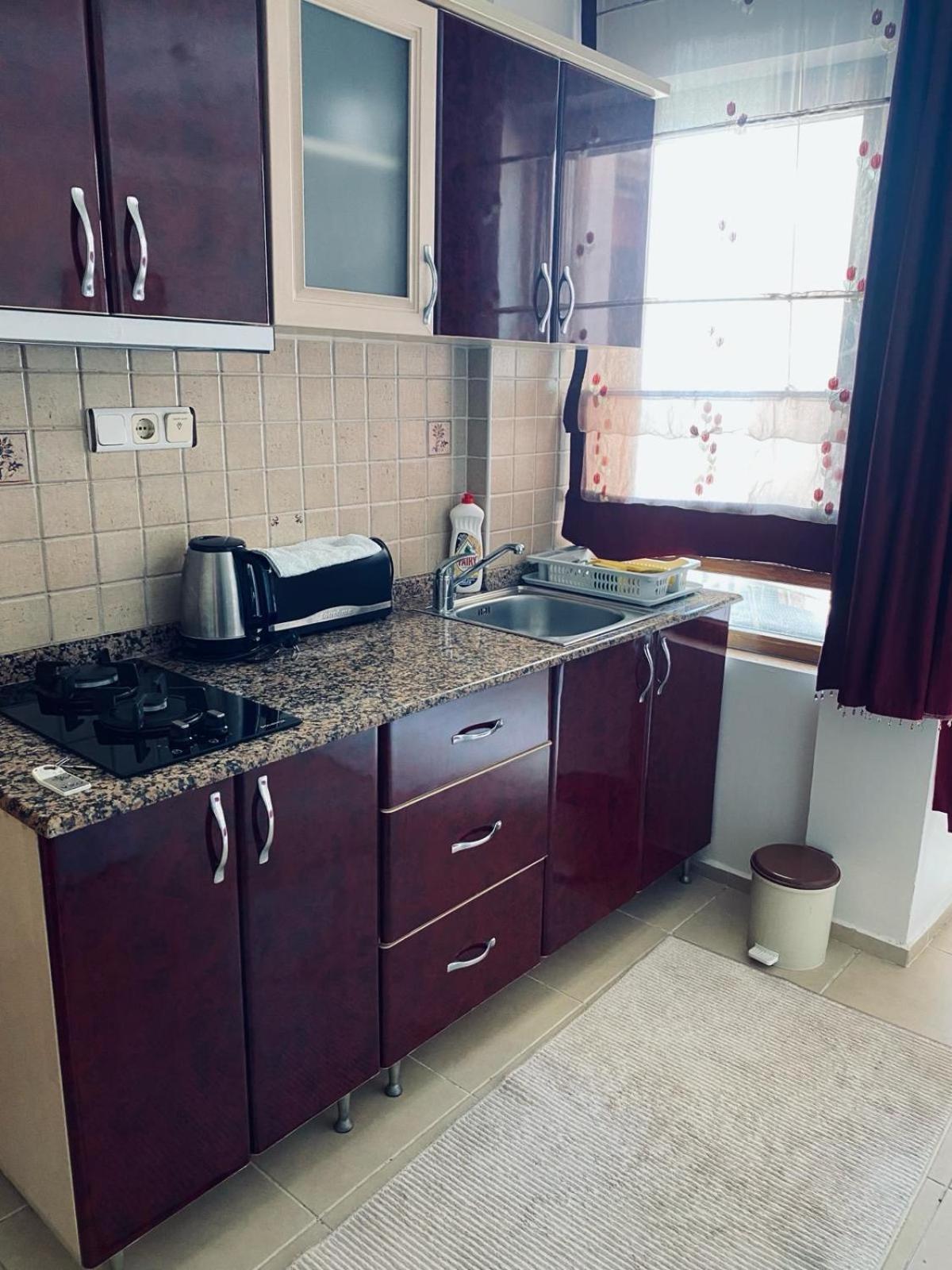 Sunset Beach Apartments Тургутрейс Экстерьер фото