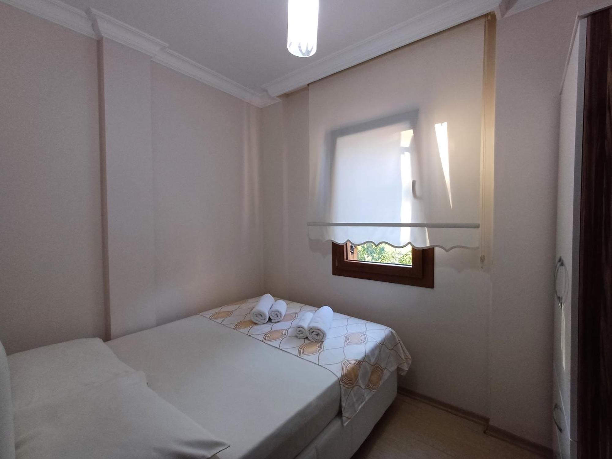 Sunset Beach Apartments Тургутрейс Экстерьер фото