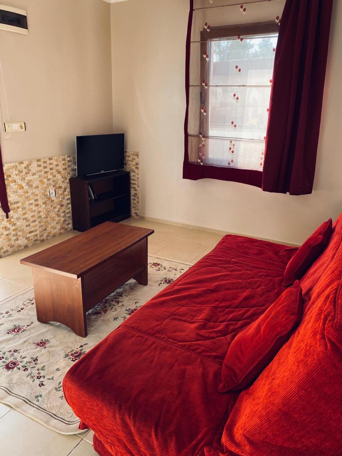 Sunset Beach Apartments Тургутрейс Экстерьер фото