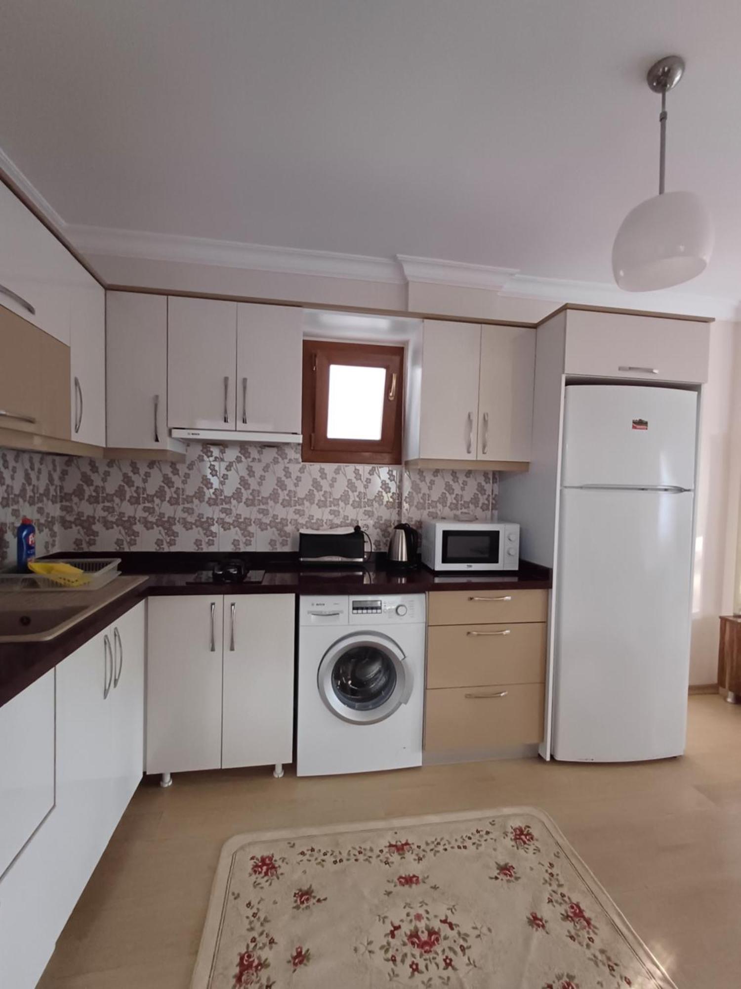 Sunset Beach Apartments Тургутрейс Экстерьер фото