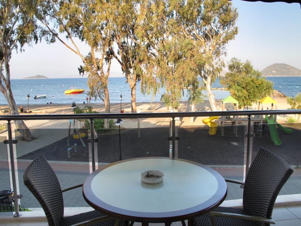 Sunset Beach Apartments Тургутрейс Номер фото