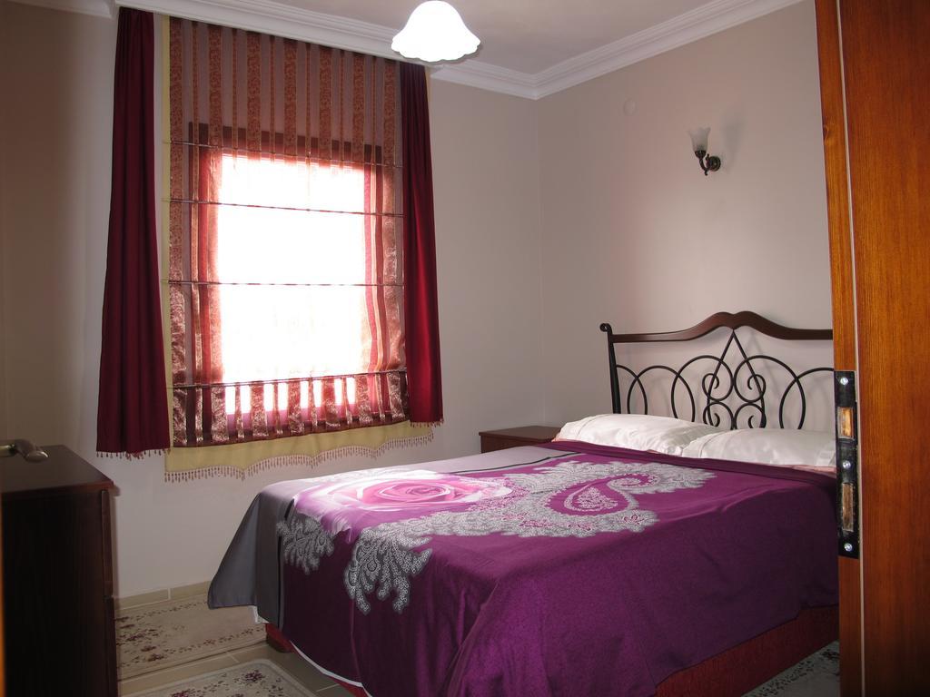 Sunset Beach Apartments Тургутрейс Номер фото